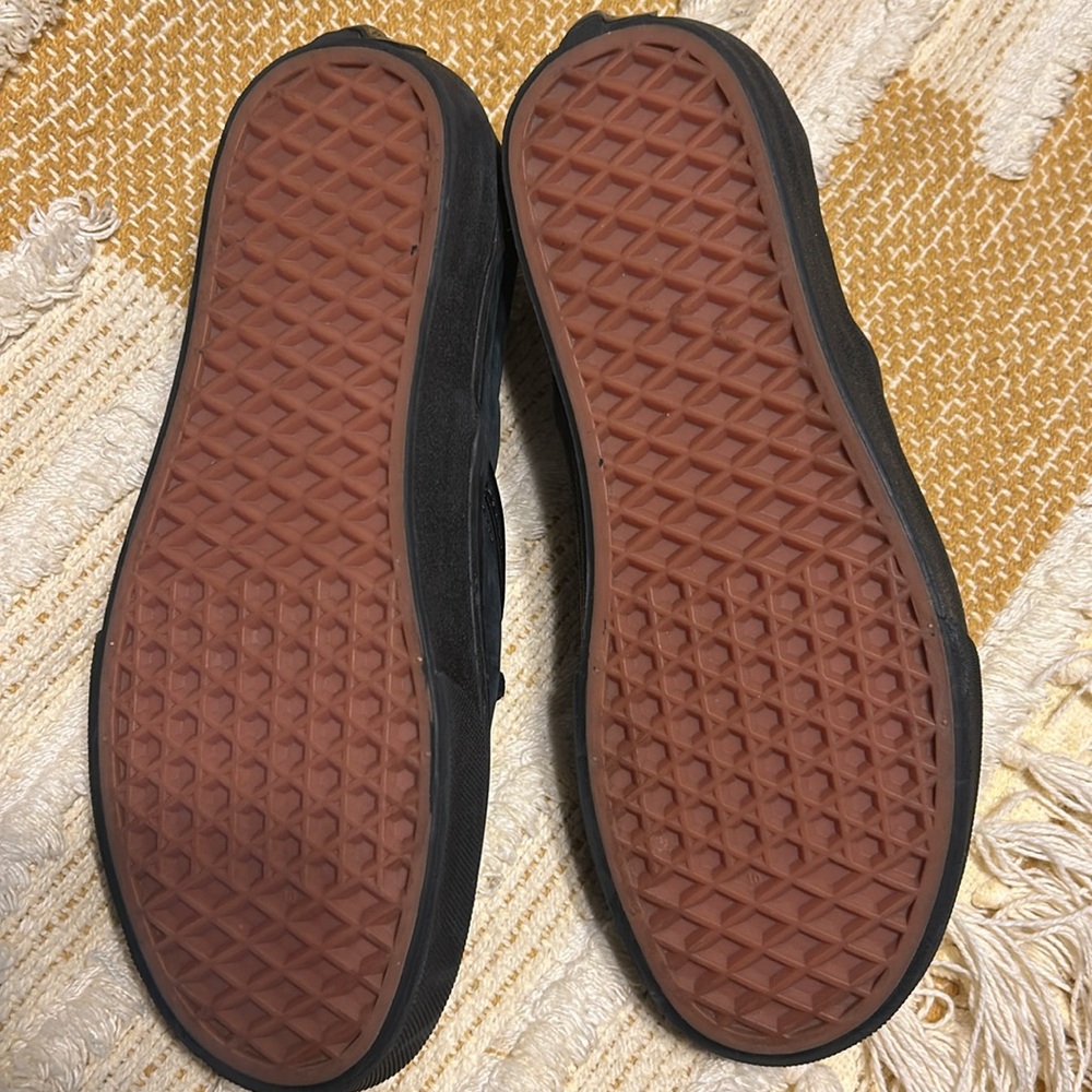 Vans classic black leather slip on ID gold trim - Picture 4 of 9